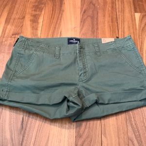 NWT American Eagle Green Shorts